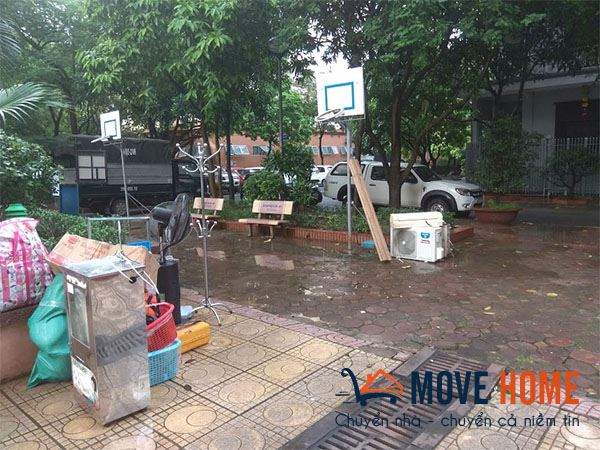 Cach chuyen nha ngay mua hieu qua khong bi tham uot 1